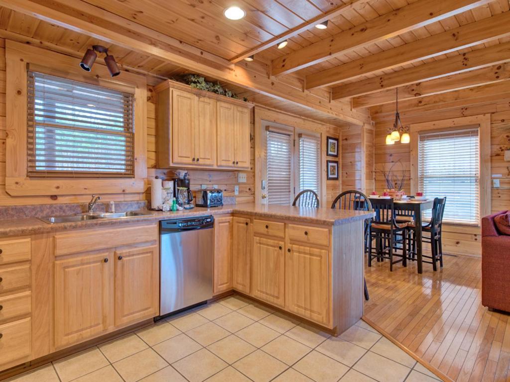 Misty Mountain Hideaway Διαμέρισμα Pigeon Forge Εξωτερικό φωτογραφία